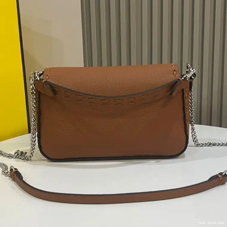 Affordable Mini Leather Romano Brown In Bag Cuoio Baguette Selleria Fendi 0405